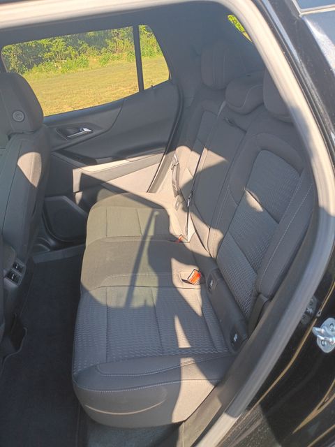 Used 2025 Chevrolet Equinox SUV