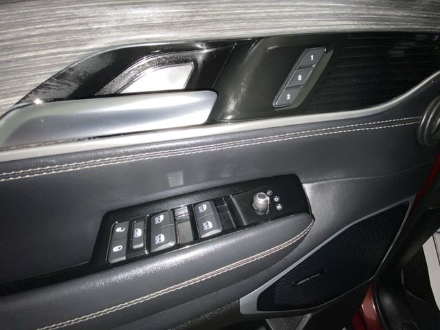 Used 2022 Red Jeep Series III image 13