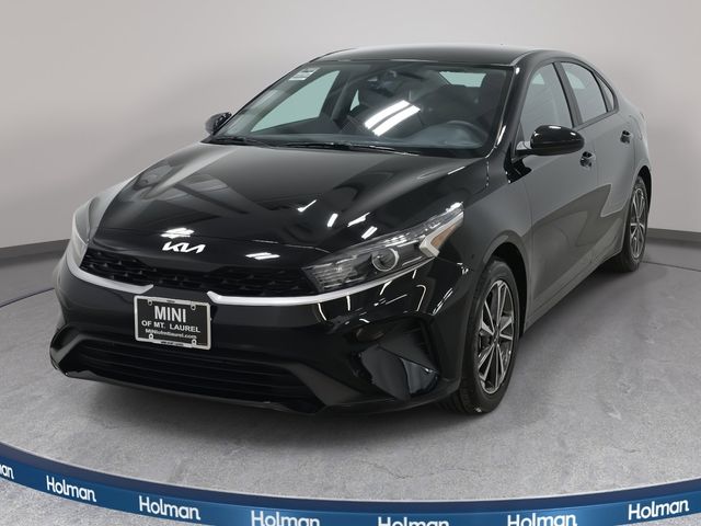 2023 Kia Forte LXS FWD