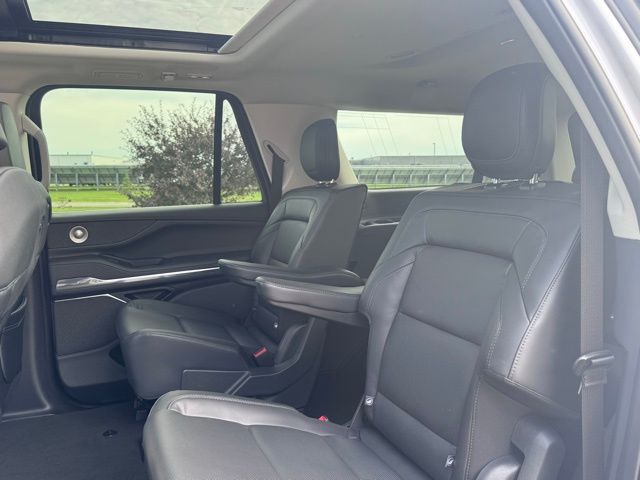 2025 Lincoln Navigator Reserve L