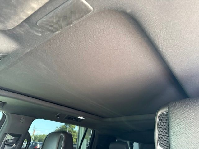 Used 2021 Black Cadillac Premium image 7