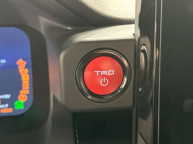 2024 Toyota Tacoma Hybrid TRD Pro - 10