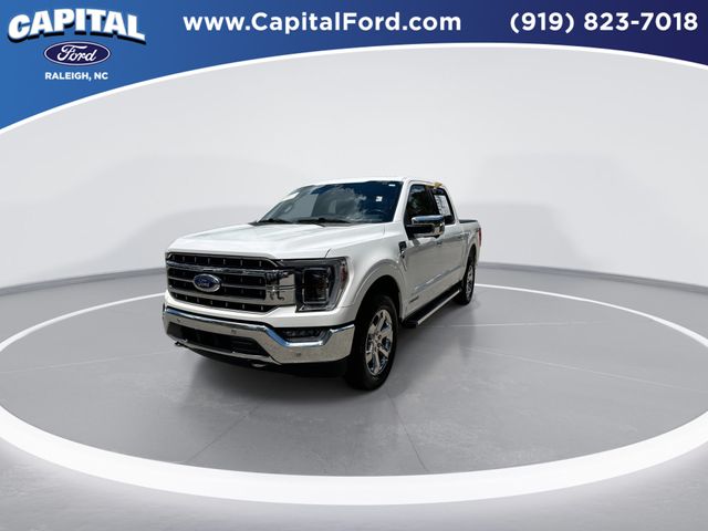 Used 2023 White Ford Lariat image 4