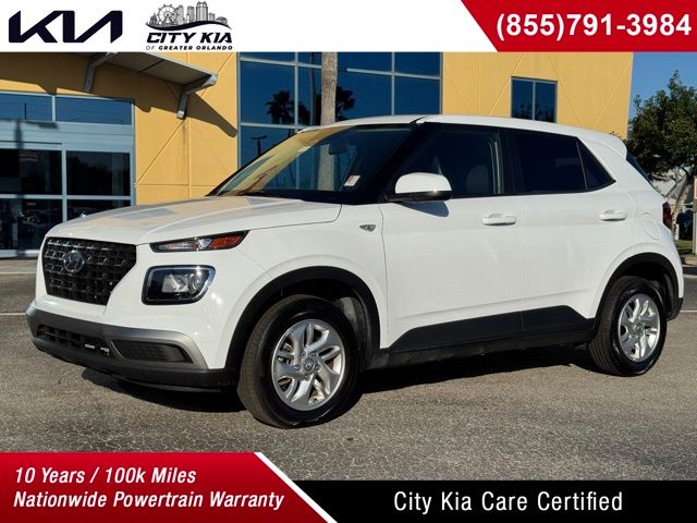 2025 Hyundai Venue SE FWD