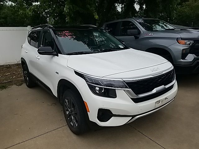 Used 2023 Kia Seltos SUV