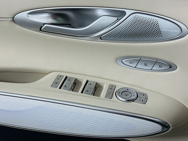 Thumbnail: 2026 Genesis GV70 - 19