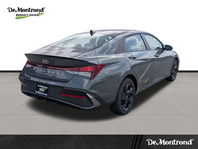 2026 Hyundai Elantra SEL Sport - 4