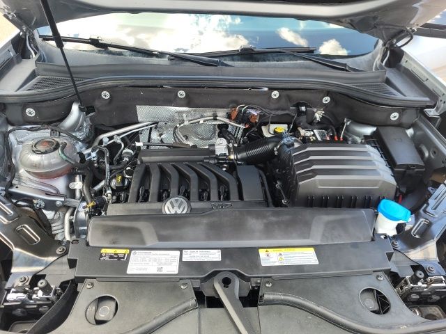 2023 Volkswagen Atlas 3.6L V6 SEL R-Line Silver at Brown Honda