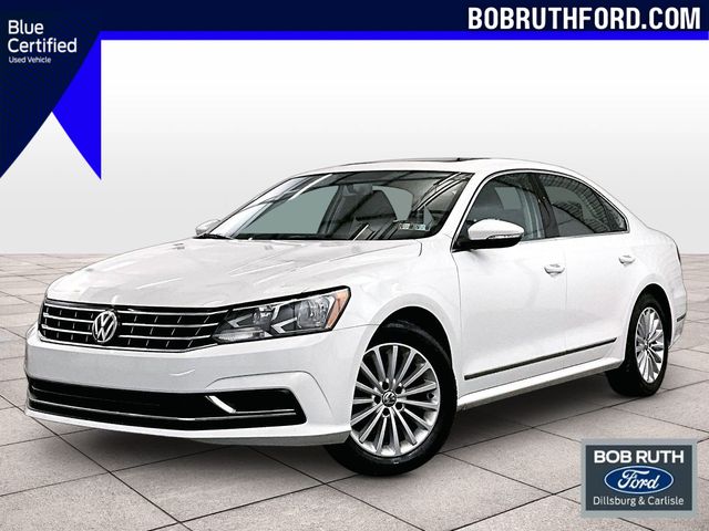 Pure White 2017 Volkswagen Passat Sedan Front-Wheel Drive 6-Speed Automatic