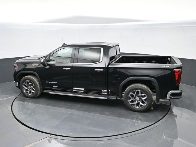 2025 GMC Sierra 1500 SLT 23