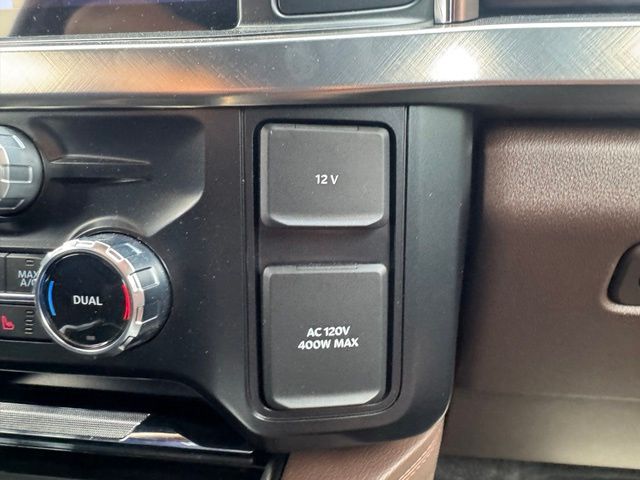 Used 2025 White Ford King Ranch image 31