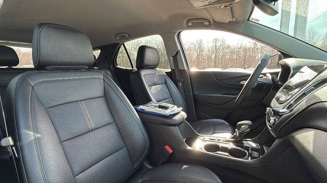 used 2024 Chevrolet Equinox car, priced at $26,999