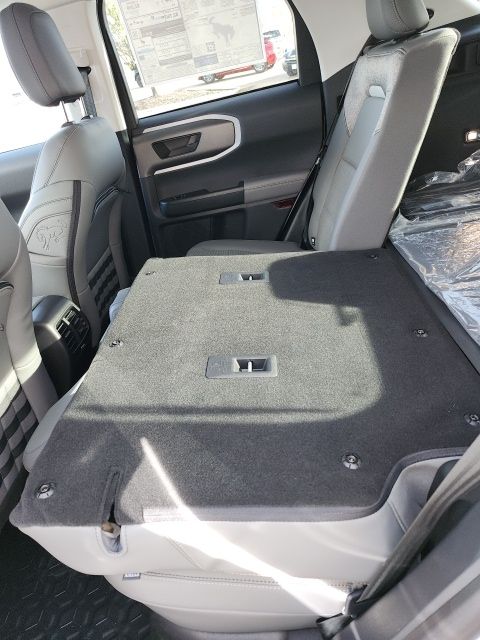 New 2026 White Ford Badlands image 38