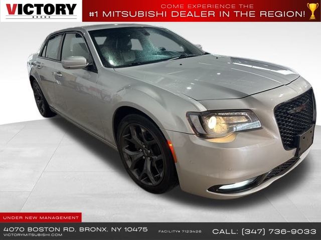 2021 Chrysler 300 S photo
