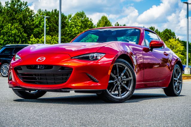 Soul Red Crystal Metallic 2020 Mazda MX-5 Miata Convertible Rear-Wheel Drive 6-Speed Manual
