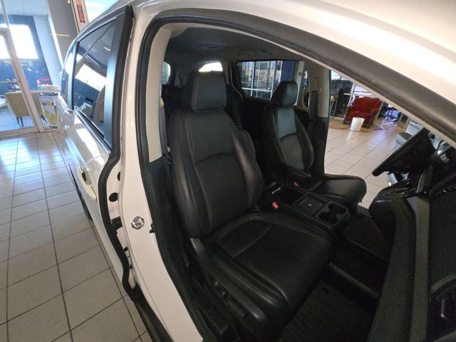 Used 2025 Honda Odyssey Van