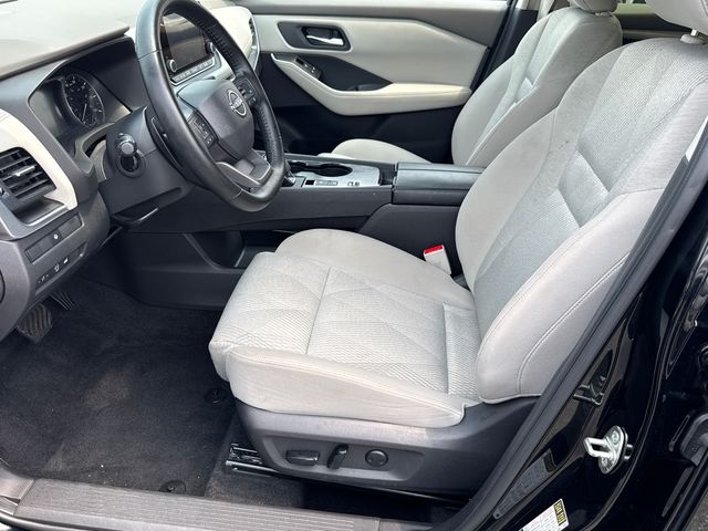 Used 2025 Nissan Rogue SUV