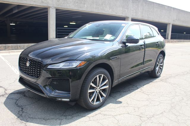2026 Jaguar F-Pace R-Dynamic S's photo