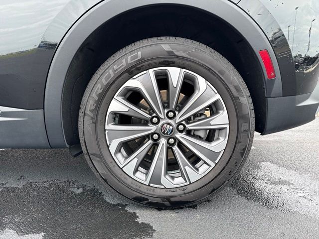 Used 2024 Black Buick Preferred image 9