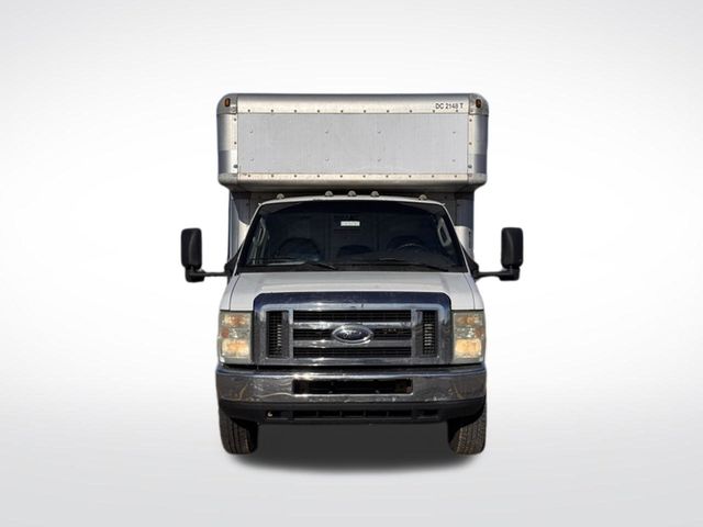 2008 Ford E-450 Cutaway 