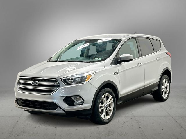 2019 Ford Escape SE - 0