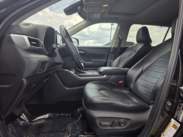 Used 2022 Toyota Highlander SUV