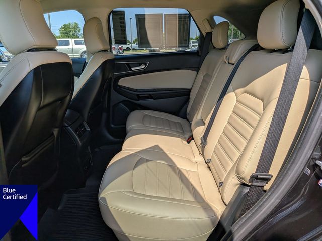 Used 2022 Black Ford SEL image 27