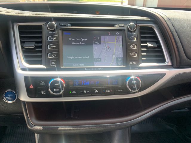 Used 2017 Toyota Highlander Hybrid SUV