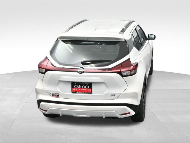 2024 Nissan Kicks SR 26