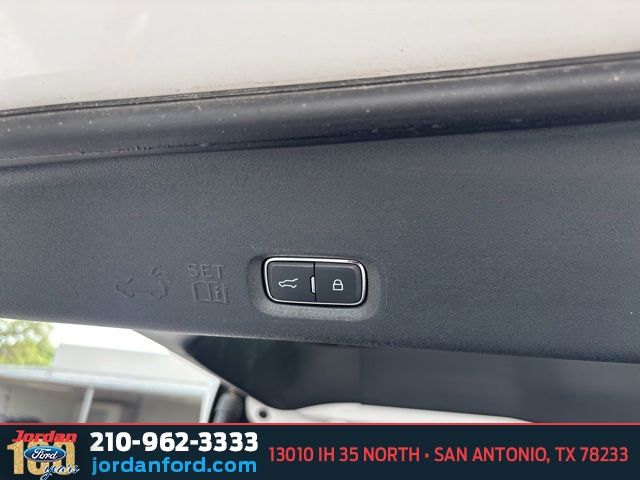 Used Car 2025 Ford Expedition  Active For Sale Under $60,000 In San Antonio, Texas