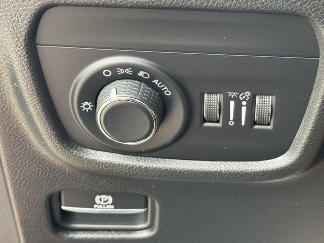 2023 Jeep Grand Cherokee L Altitude Red at River Oaks CDJR