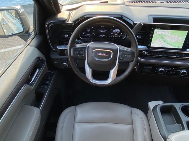 used 2025 GMC Sierra 1500 car, priced at $44,003