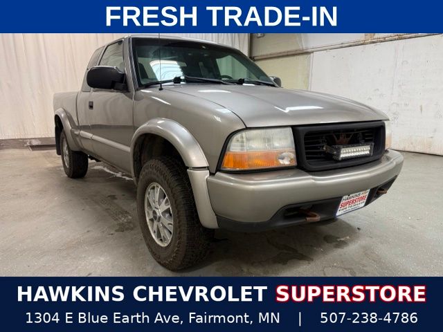 2003 GMC Sonoma Pewter Metallic Camioneta Todo terreno 4 velocidades Automática marcha alta