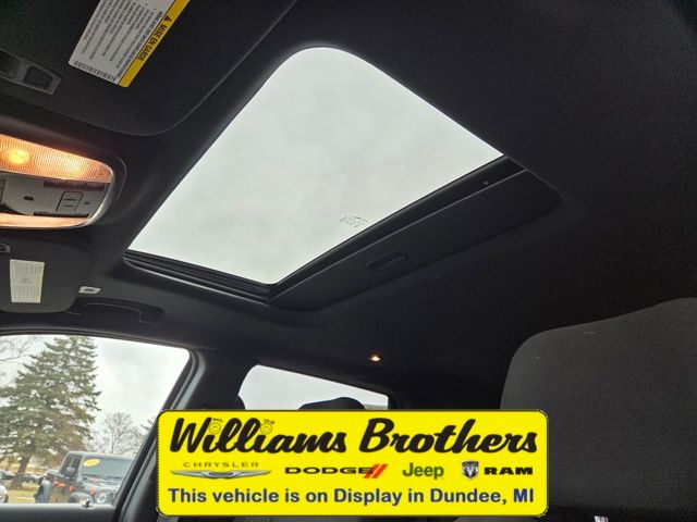 2019 Jeep Grand Cherokee Upland Edition - Bright White Clearcoat exterior view 15