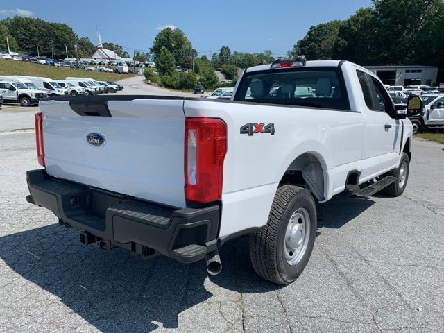 2024 Ford F-350SD XL 5