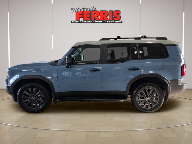 View vehicle photo 2