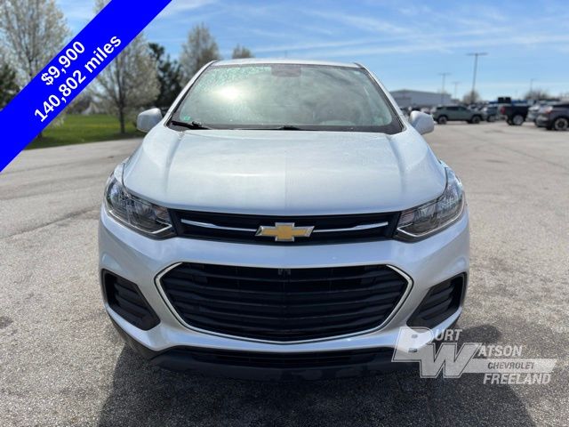 2020 Chevrolet Trax LS photo