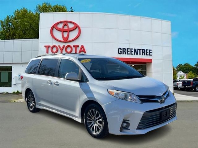 2018 Toyota Sienna XLE