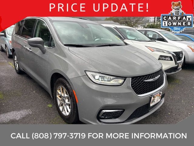 Ceramic Gray Clearcoat 2022 Chrysler Pacifica Minivan Front-Wheel Drive 9-Speed Automatic