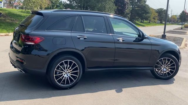 2021 Mercedes-Benz GLC GLC 300 8