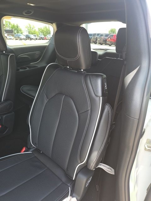 New 2027 Chrysler Pacifica Van