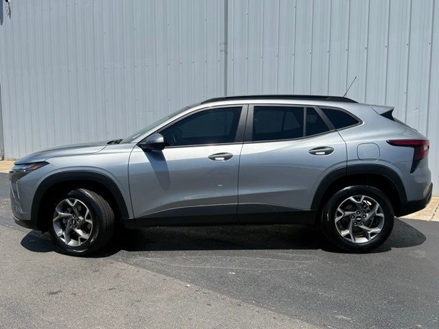 used 2025 Chevrolet Trax car, priced at $21,817
