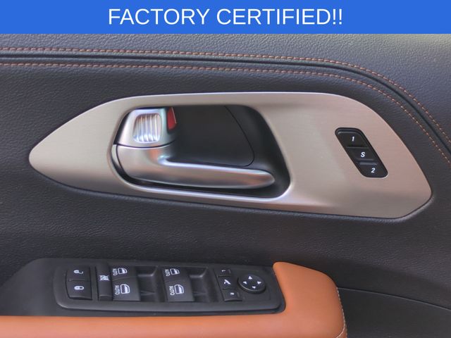 Used 2025 Black Chrysler Pinnacle image 13