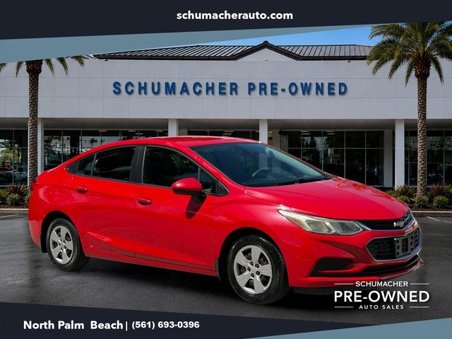  2017 Chevrolet Cruze LS Sedan FWD   