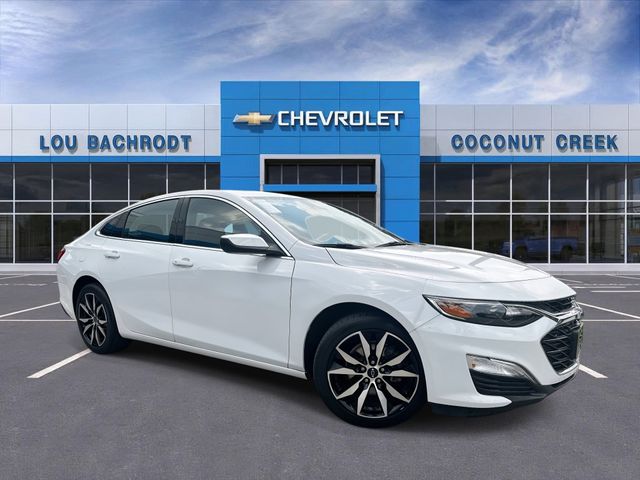 Summit White 2023 Chevrolet Malibu Sedan Front-Wheel Drive Continuously Variable Transmission