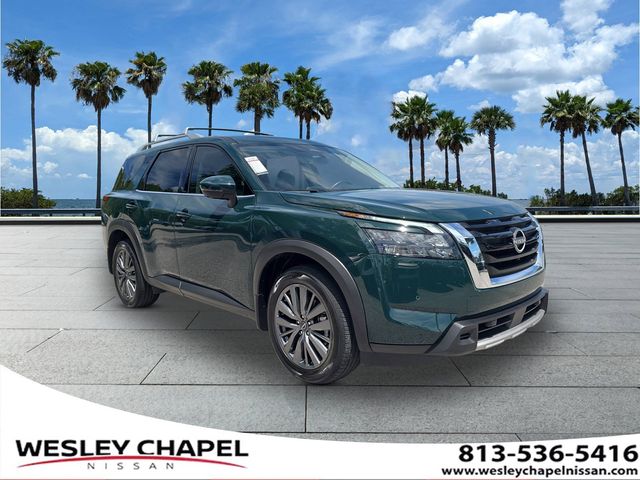 Black (Obsidian Green Pearl) 2025 Nissan Pathfinder SL FWD SUV / Crossover Front-Wheel Drive 9-Speed Automatic