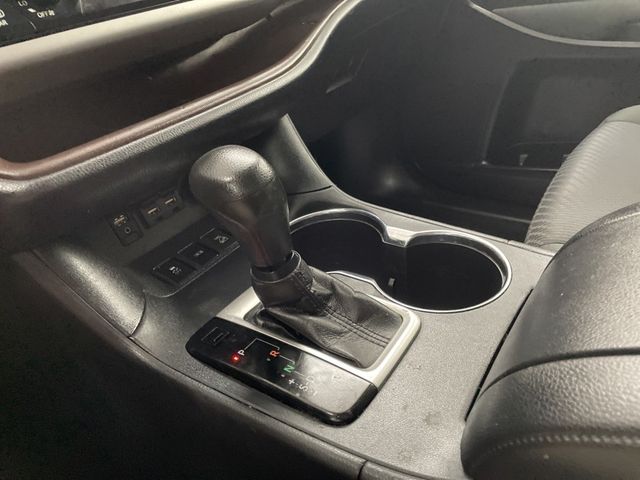 Used 2019 Toyota Highlander SUV