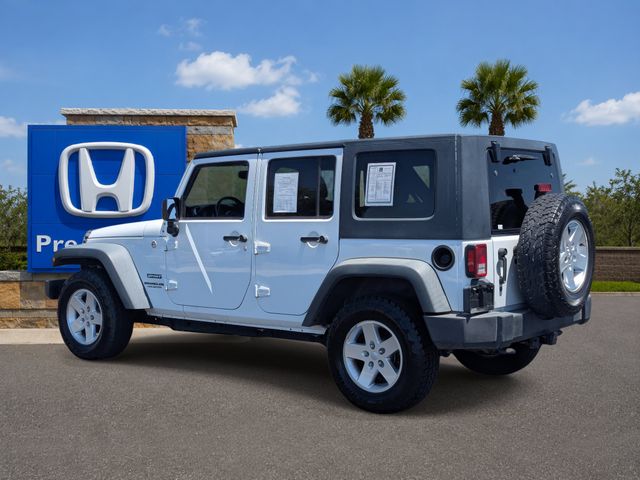 Used 2013 Bright White Clearcoat Jeep Unlimited Sport image 4