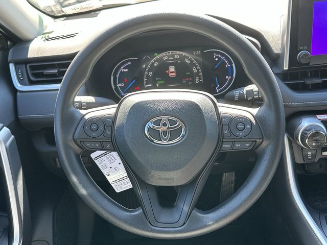 2024 Toyota RAV4 Hybrid XLE 8