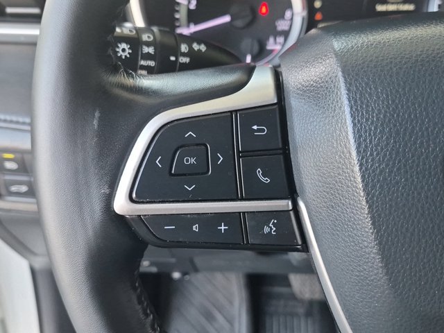 Used 2023 Toyota Highlander SUV